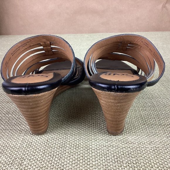 Softt Leather Wedges Slip On Sandals - Picture 11 of 13